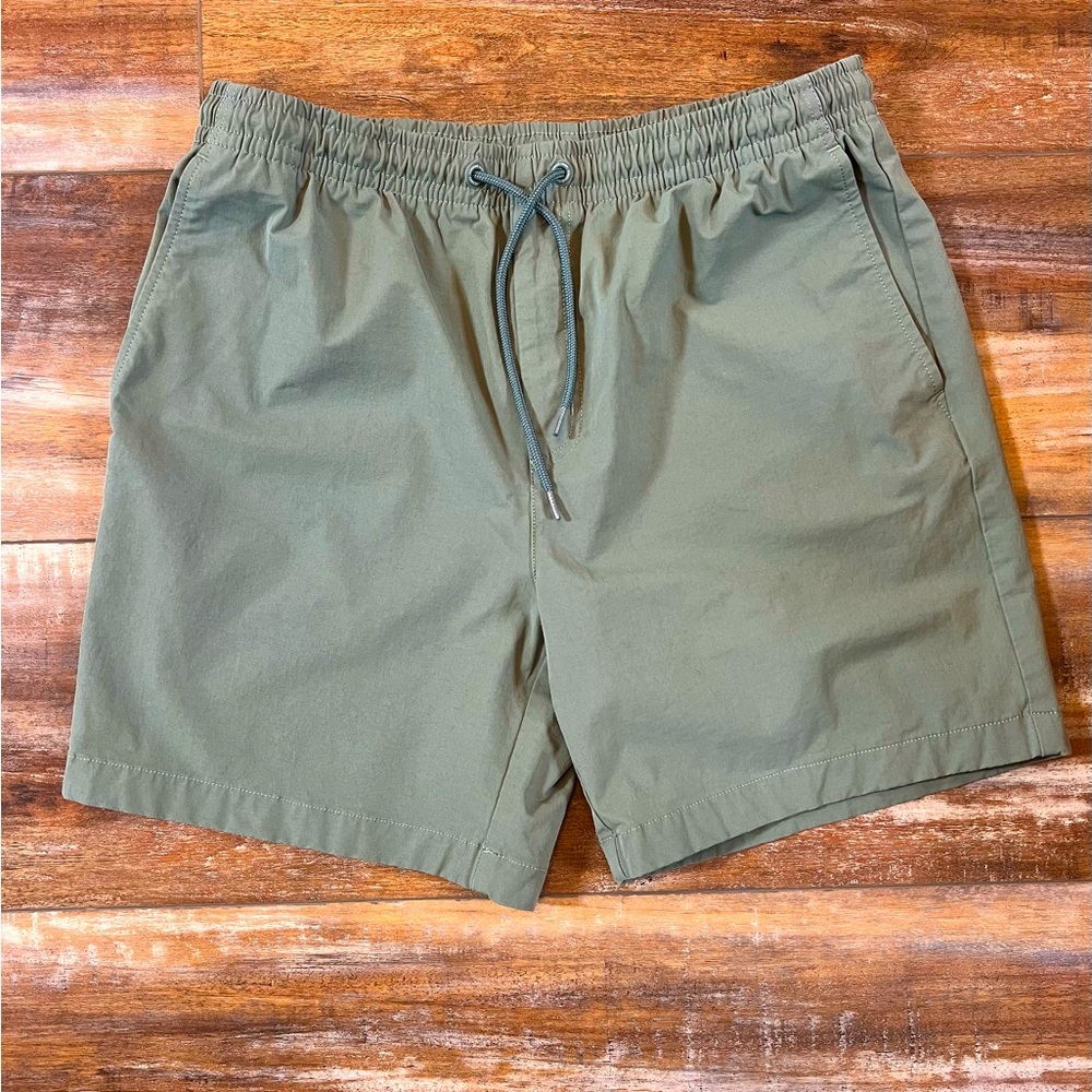 Men’s Vineyard Vines Performance Shorts Large *Excellent Condition*